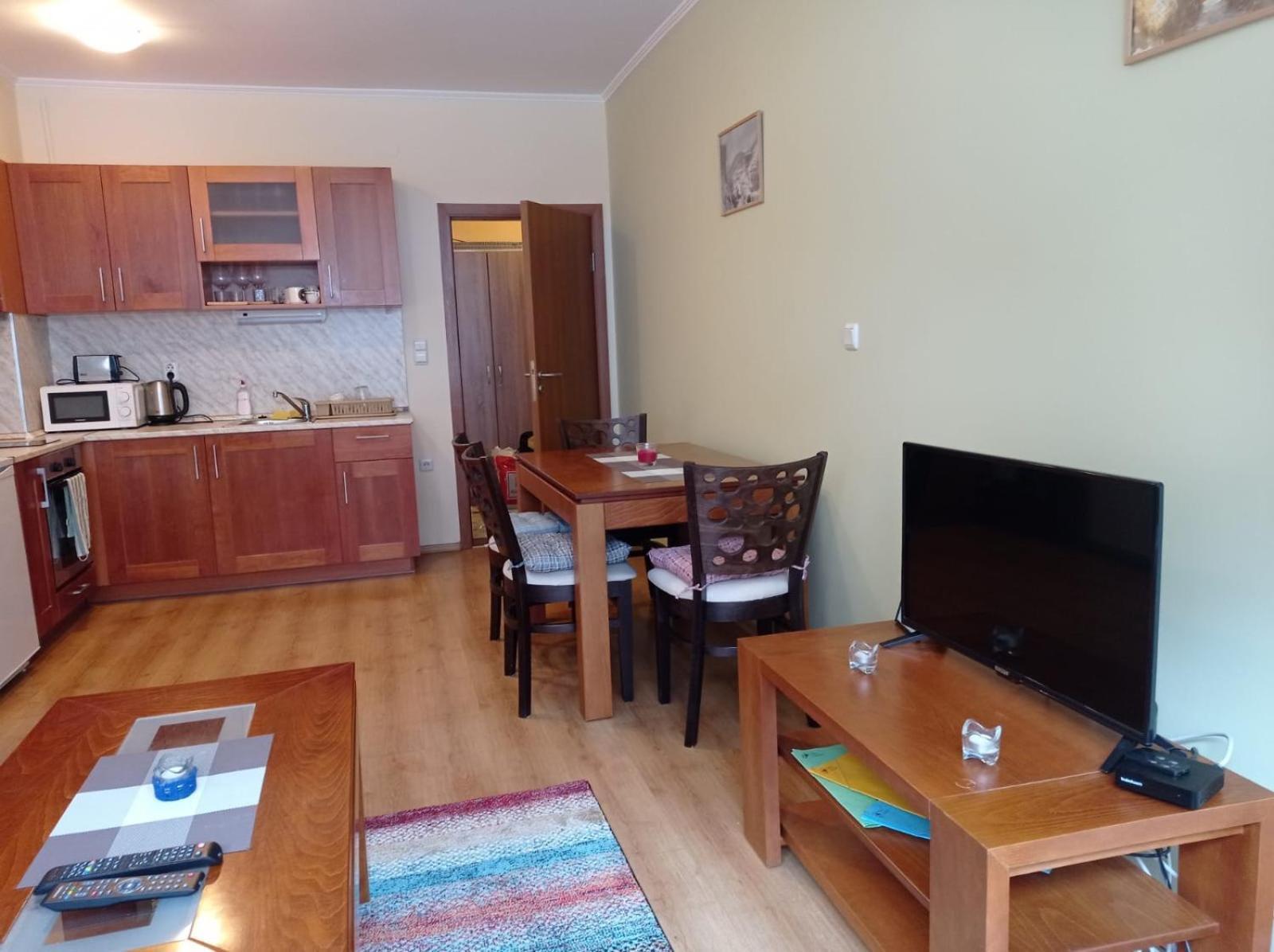 Pine Tree Apartment 3 - B3 Bansko Exterior photo